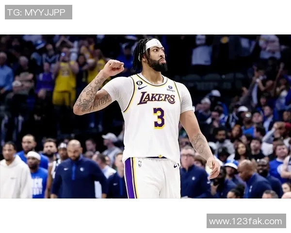 10月27日背水一战！独行侠主场迎战猛龙 戴维斯能否率队终结连败？