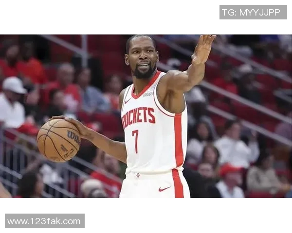 火箭争冠关键在于用好“全能小阿里扎”汤普森，他能让杜兰特放心放权